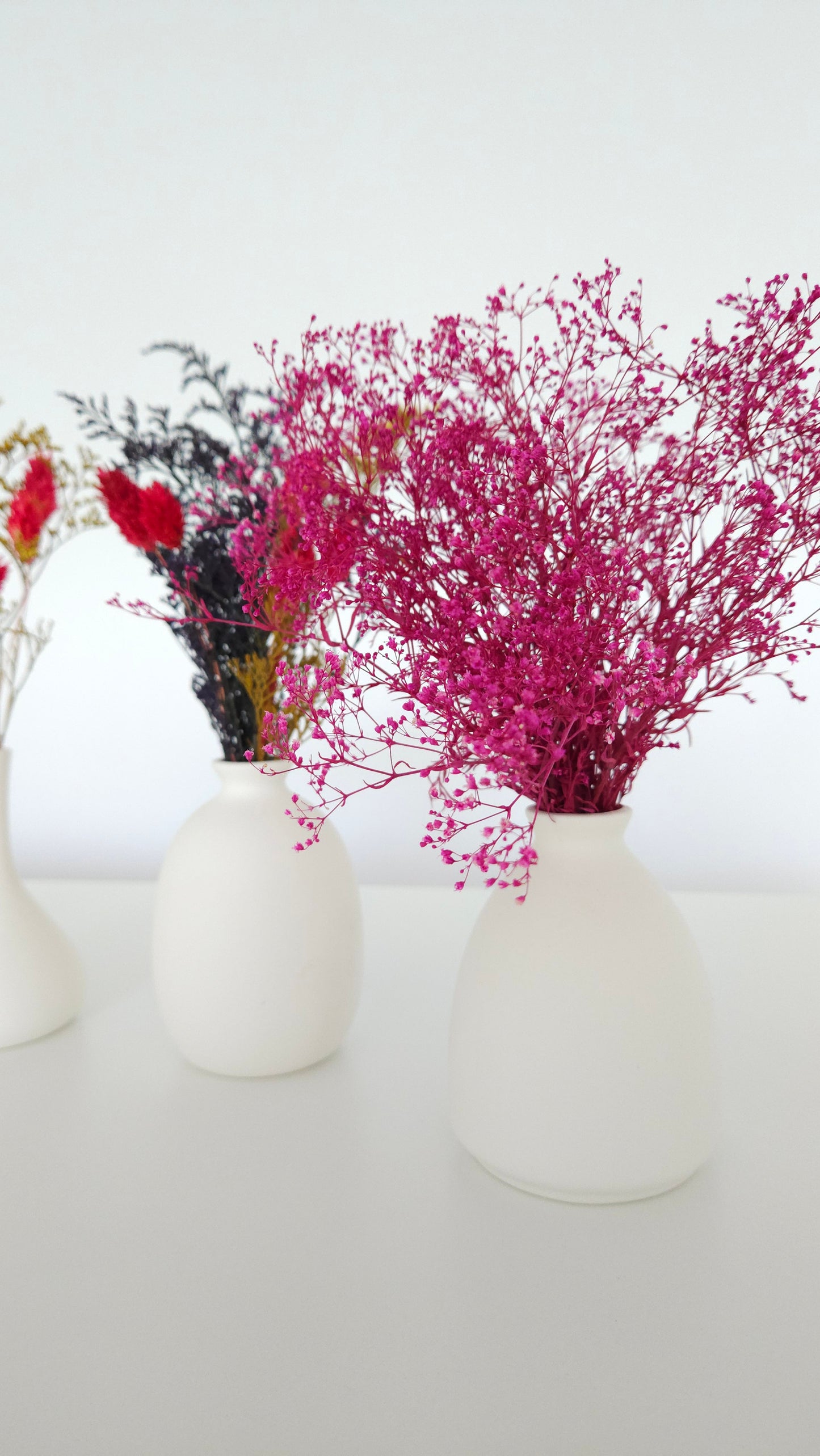 Vase with dried flowers